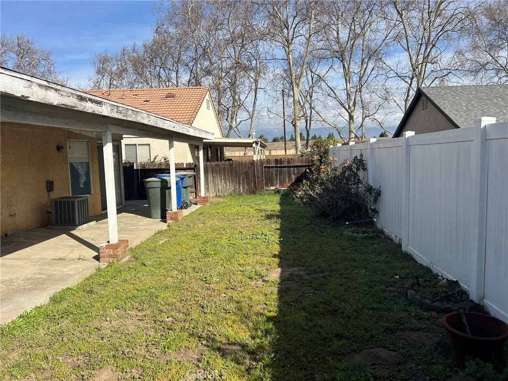 2211 S Walker Avenue, Ontario, California 91761 home-pic-9
