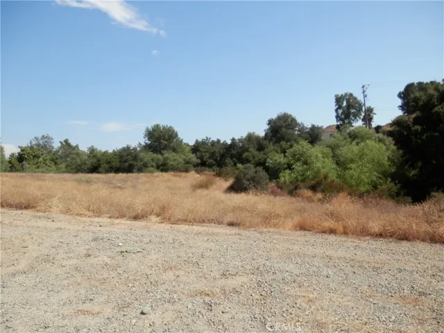 land
