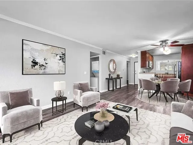 5565 Canoga Avenue 118, Woodland Hills, California 91367