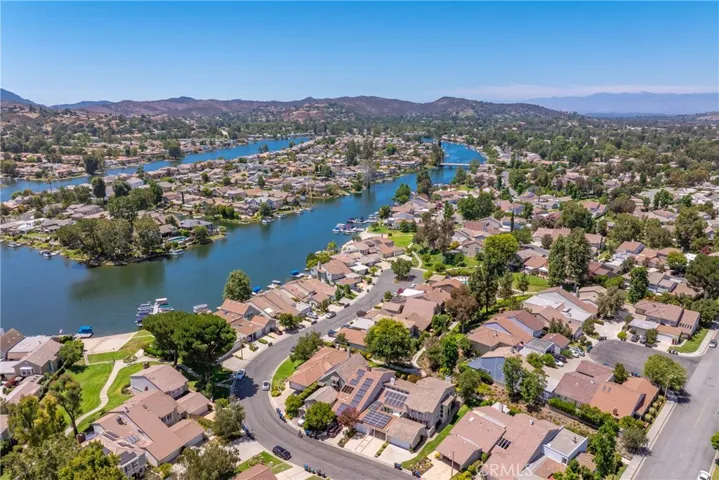 32117 Beachlake Lane, Westlake Village, California 91361
