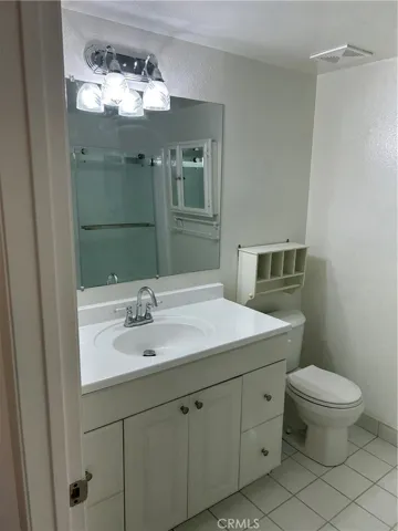6560 E Camino Vista 2, Anaheim Hills, California 92807