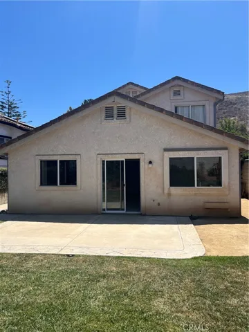 539 Siskin Place, Simi Valley, California 93065