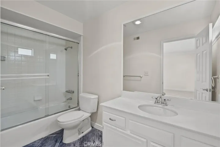 Second On-Suite