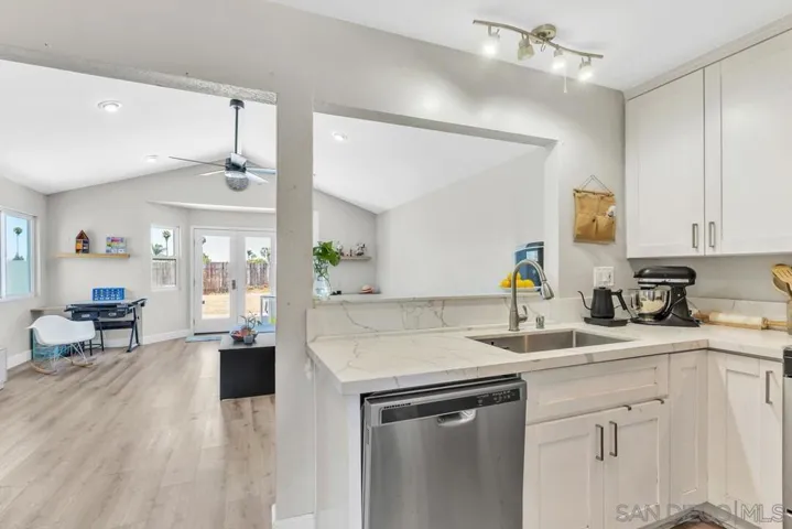 8130 Flanders Drive, San Diego, California 92126