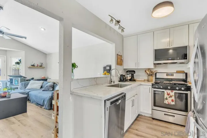 8130 Flanders Drive, San Diego, California 92126