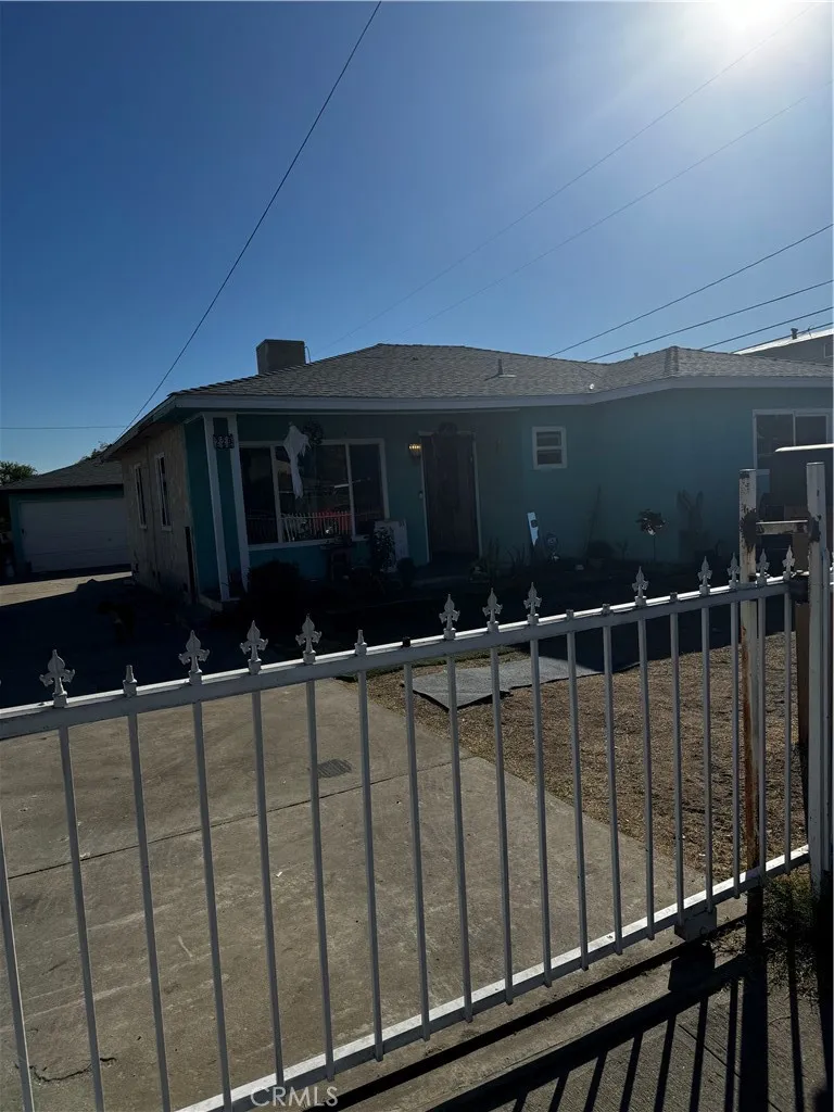 229 E 25th Street, San Bernardino, California 92404 home-pic-0