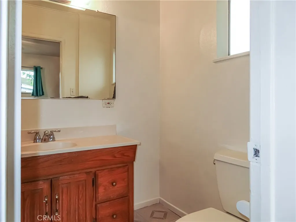6688 Montclair Drive, Riverside, California 92504 home-pic-17