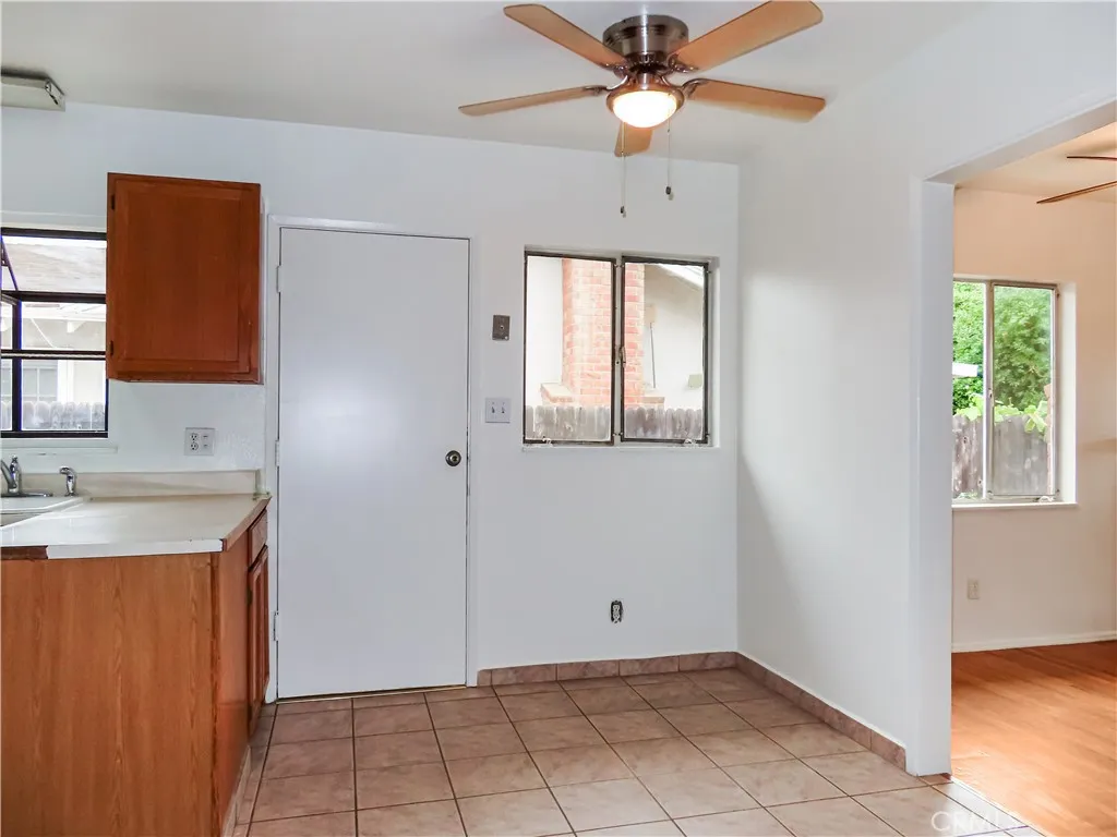 6688 Montclair Drive, Riverside, California 92504 home-pic-10