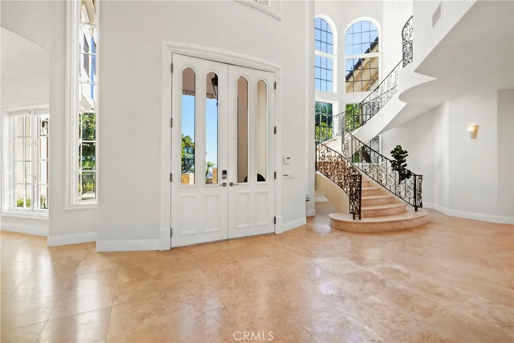 13320 Mulholland Drive, Beverly Hills, California 90210 home-pic-5