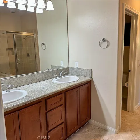 128 Roadrunner, Irvine, California 92603