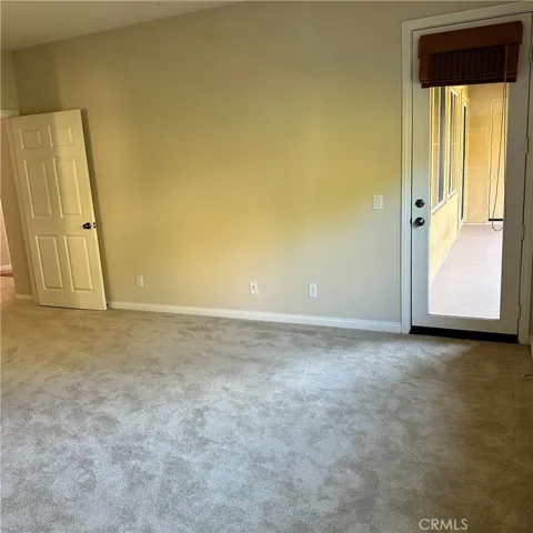 128 Roadrunner, Irvine, California 92603