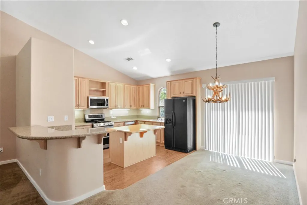 273 Pine Lane, Big Bear City, California 92314 home-pic-6