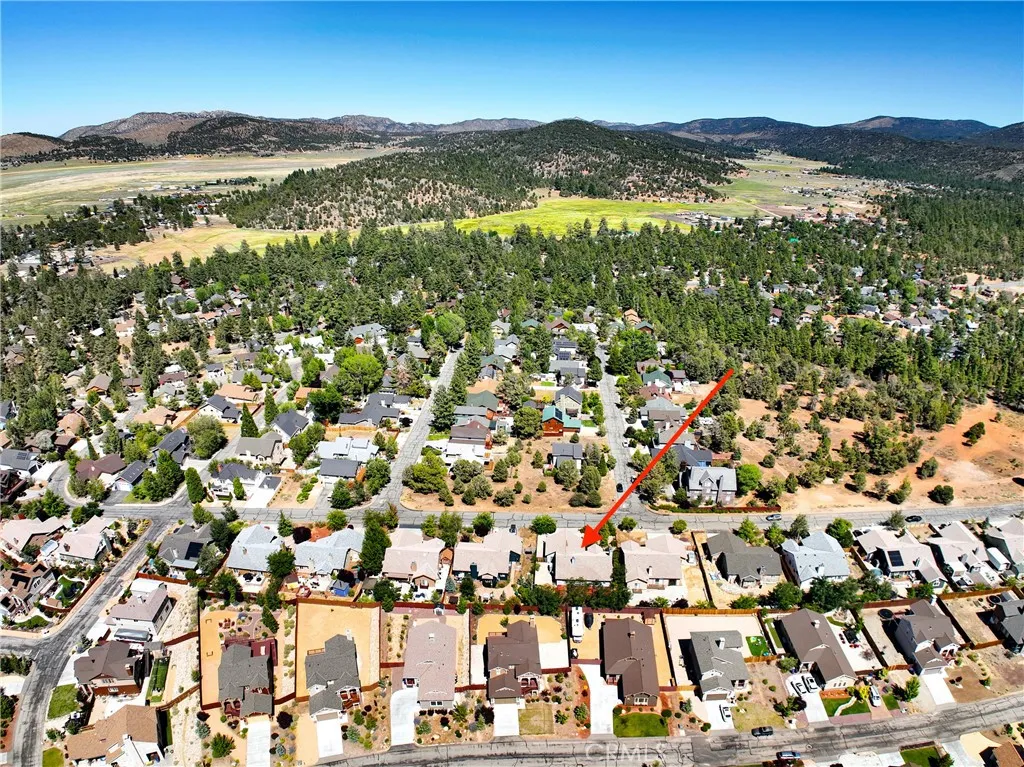 273 Pine Lane, Big Bear City, California 92314 home-pic-37