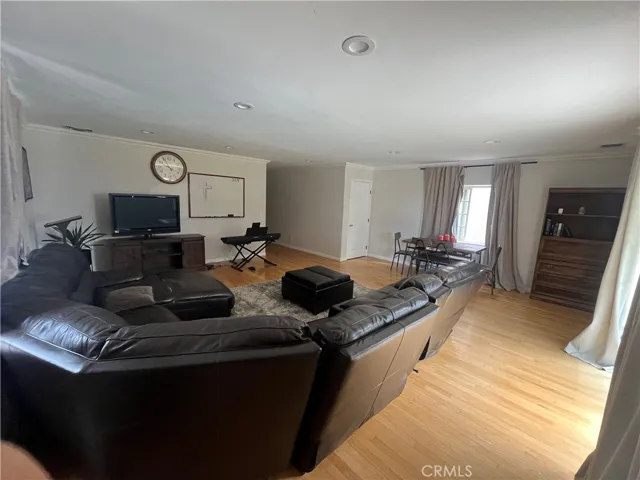 7036 Kilgarry Avenue, Pico Rivera, California 90660