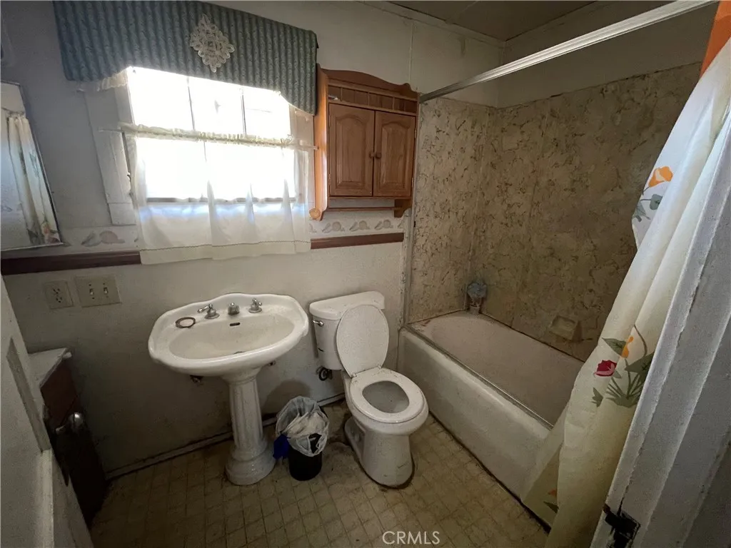 42370 Stetson Avenue, Hemet, California 92544 home-pic-10