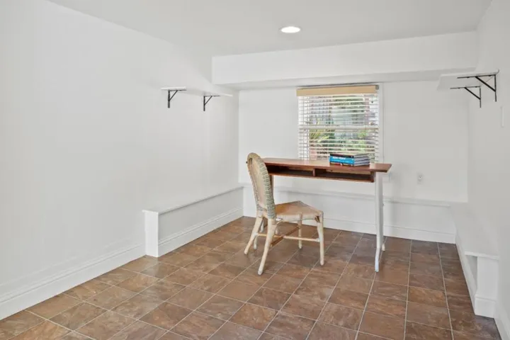311 Walnut Street, Pacific Grove, California 93950
