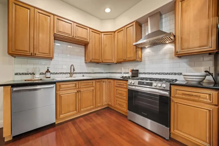 311 Walnut Street, Pacific Grove, California 93950