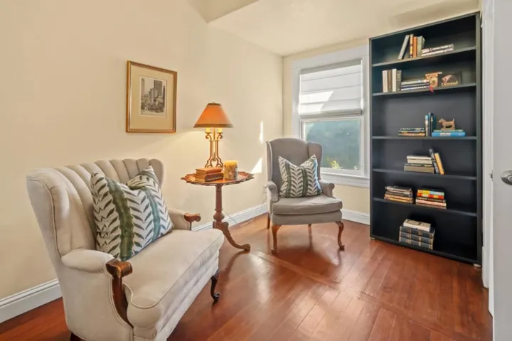 311 Walnut Street, Pacific Grove, California 93950