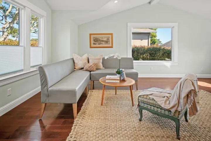 311 Walnut Street, Pacific Grove, California 93950