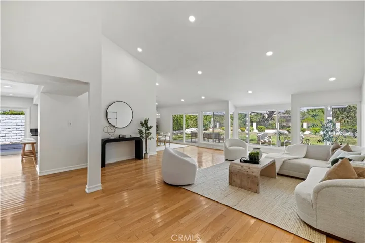 11730 Preston Trails Avenue, Porter Ranch, California 91326