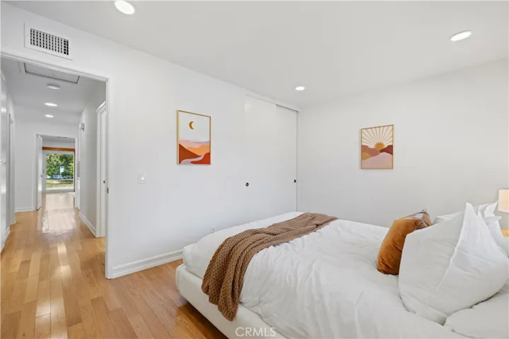 11730 Preston Trails Avenue, Porter Ranch, California 91326