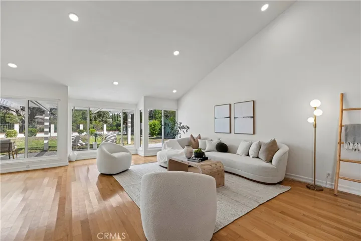 11730 Preston Trails Avenue, Porter Ranch, California 91326