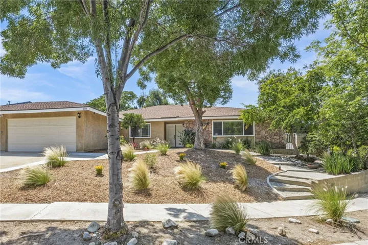 108 Limestone Road, Claremont, California 91711