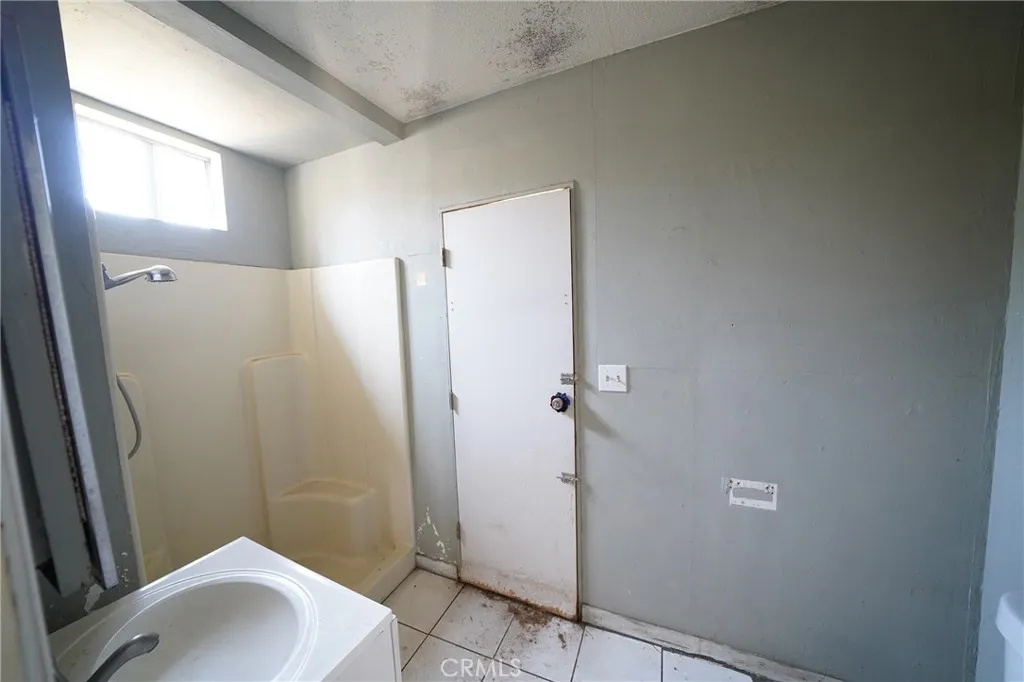 3620 W West Avenue, Fullerton, California 92833 home-pic-12