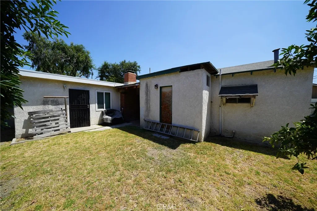 3620 W West Avenue, Fullerton, California 92833 home-pic-18