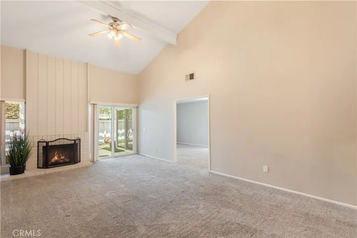 909 S S. Lake Summit Drive, Anaheim Hills, California 92807