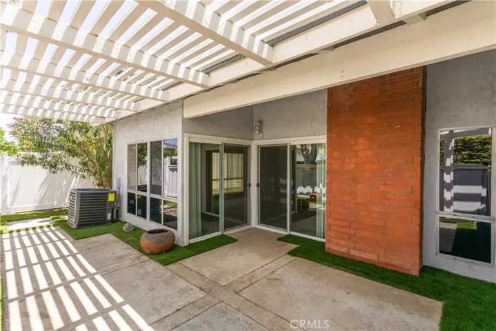909 S S. Lake Summit Drive, Anaheim Hills, California 92807