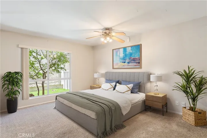 909 S S. Lake Summit Drive, Anaheim Hills, California 92807