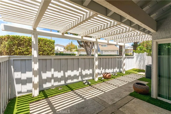 909 S S. Lake Summit Drive, Anaheim Hills, California 92807