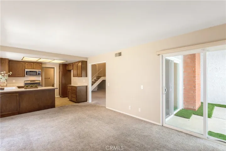 909 S S. Lake Summit Drive, Anaheim Hills, California 92807