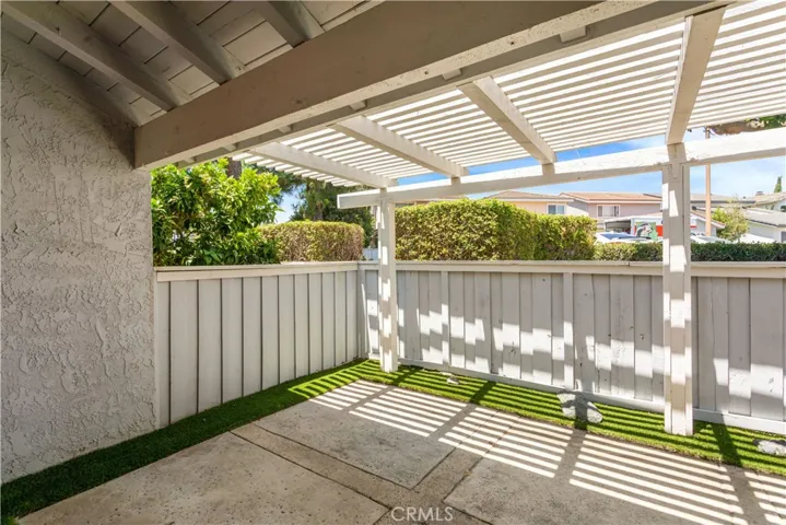 909 S S. Lake Summit Drive, Anaheim Hills, California 92807