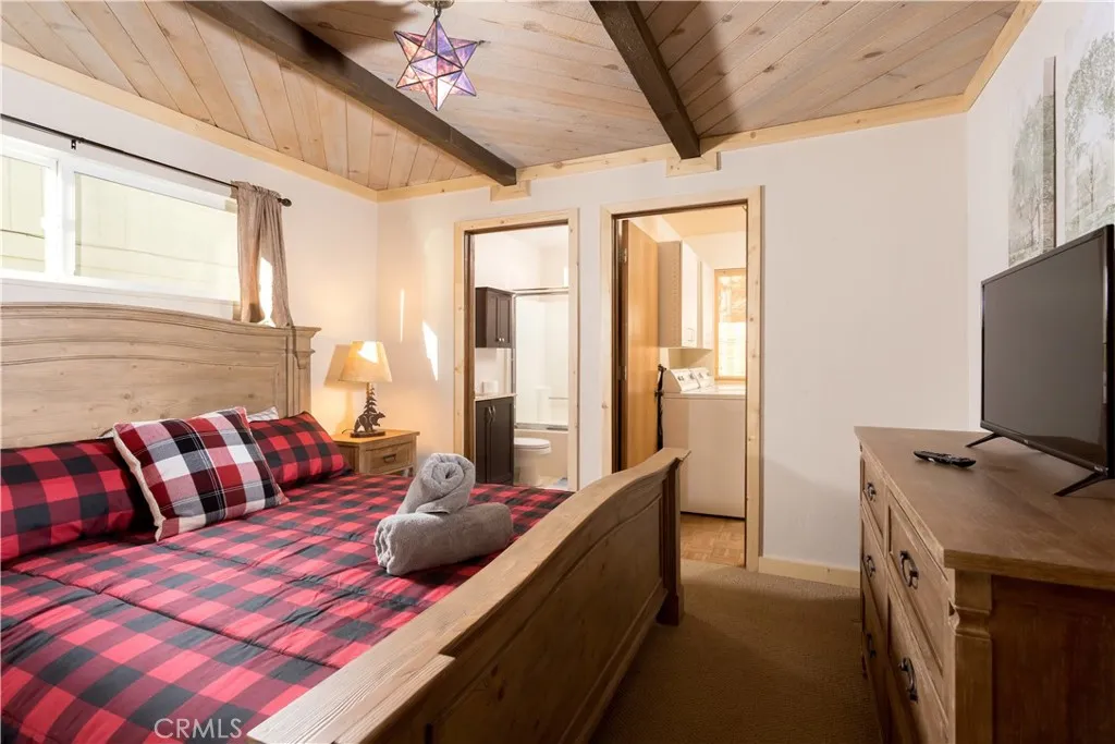43014 Moonridge Road, Big Bear, California 92315 home-pic-19