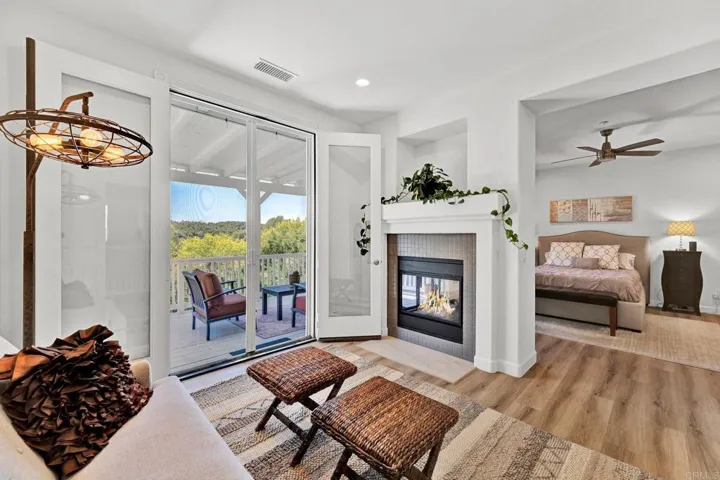 2139 Kirkcaldy Road, Fallbrook, California 92028
