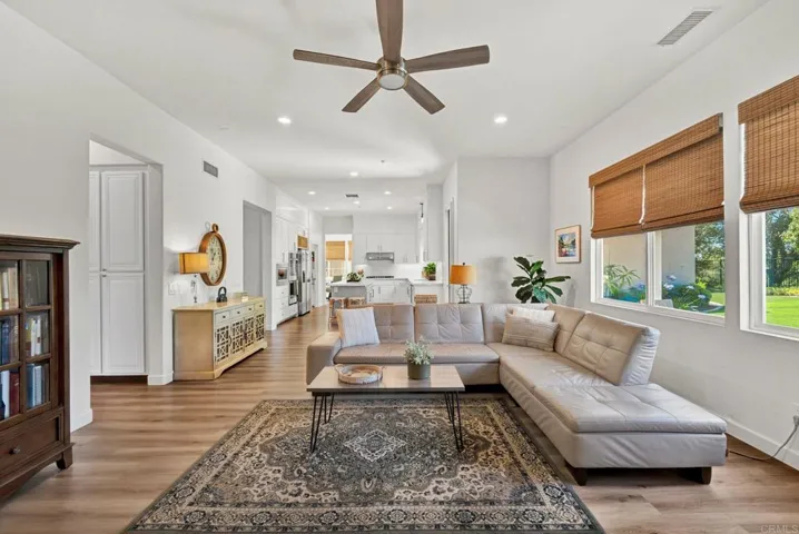 2139 Kirkcaldy Road, Fallbrook, California 92028