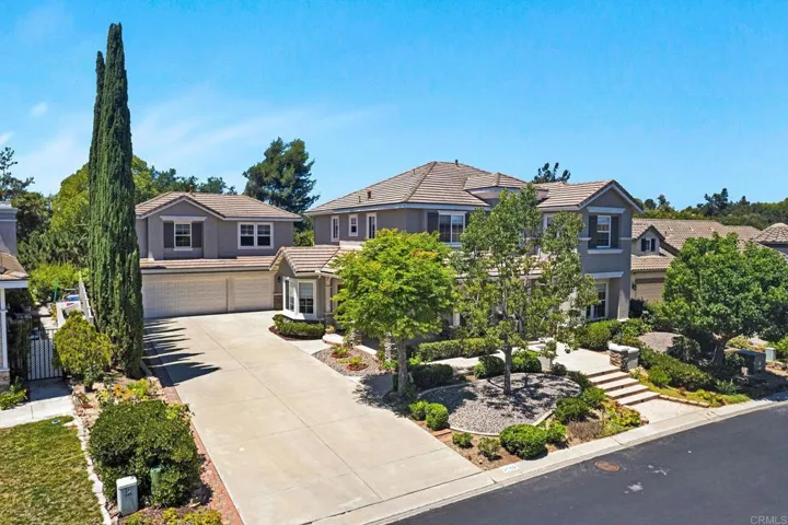 2139 Kirkcaldy Road, Fallbrook, California 92028