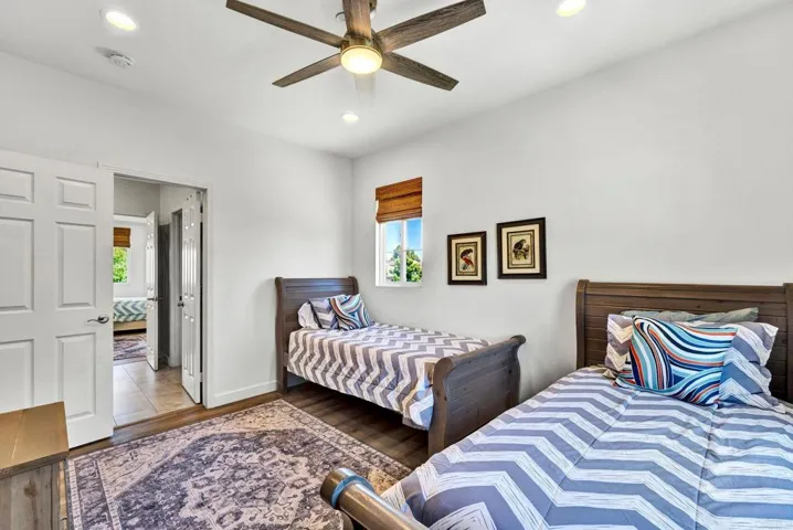 2139 Kirkcaldy Road, Fallbrook, California 92028