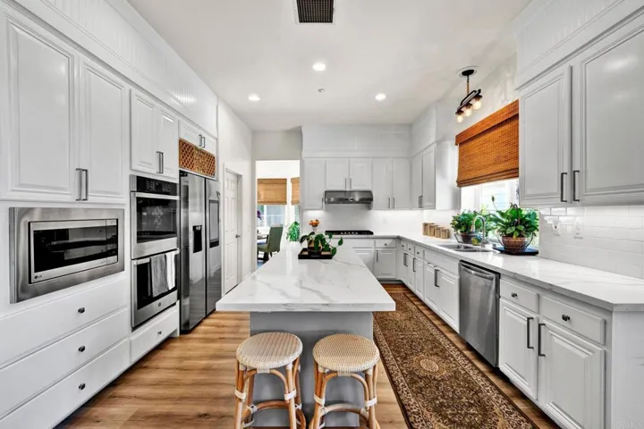 2139 Kirkcaldy Road, Fallbrook, California 92028