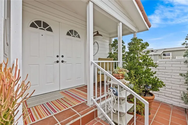FRONT ENTRY