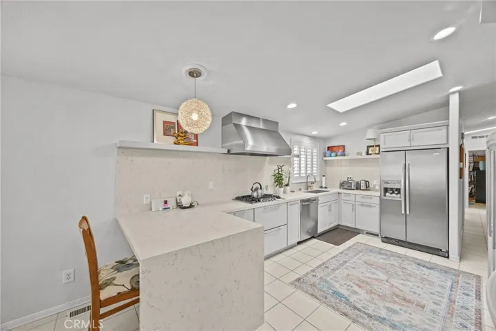 CUSTOM DESIGNED KITCHEN
