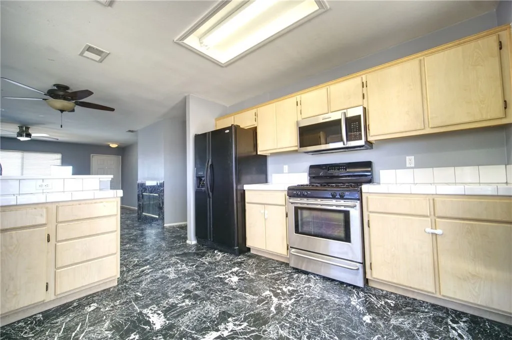 71502 Florida Drive, 29 Palms, California 92277 home-pic-6