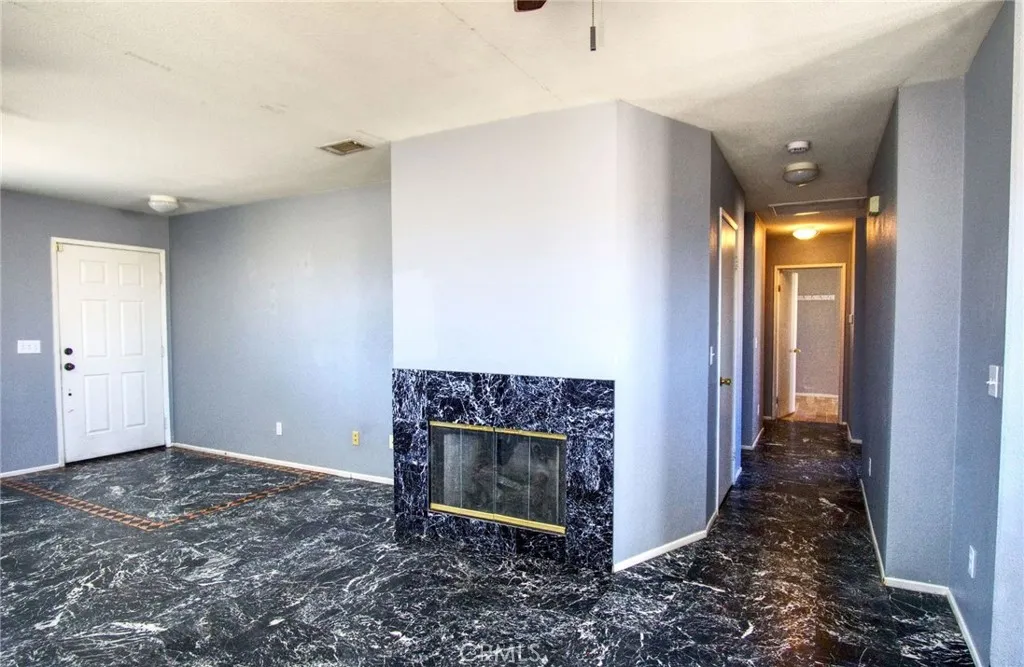 71502 Florida Drive, 29 Palms, California 92277 home-pic-2