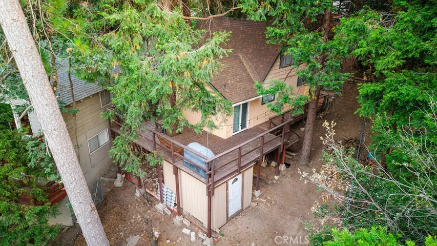442 Valley Road, Crestline, California 92325