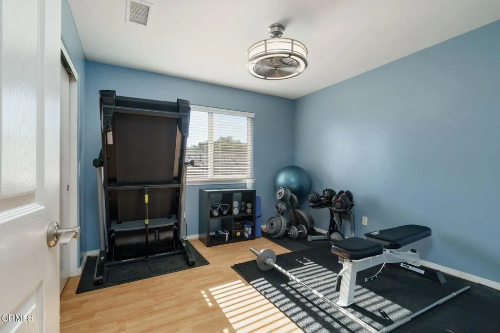 664 Corte Regalo, Camarillo, California 93010 home-pic-31