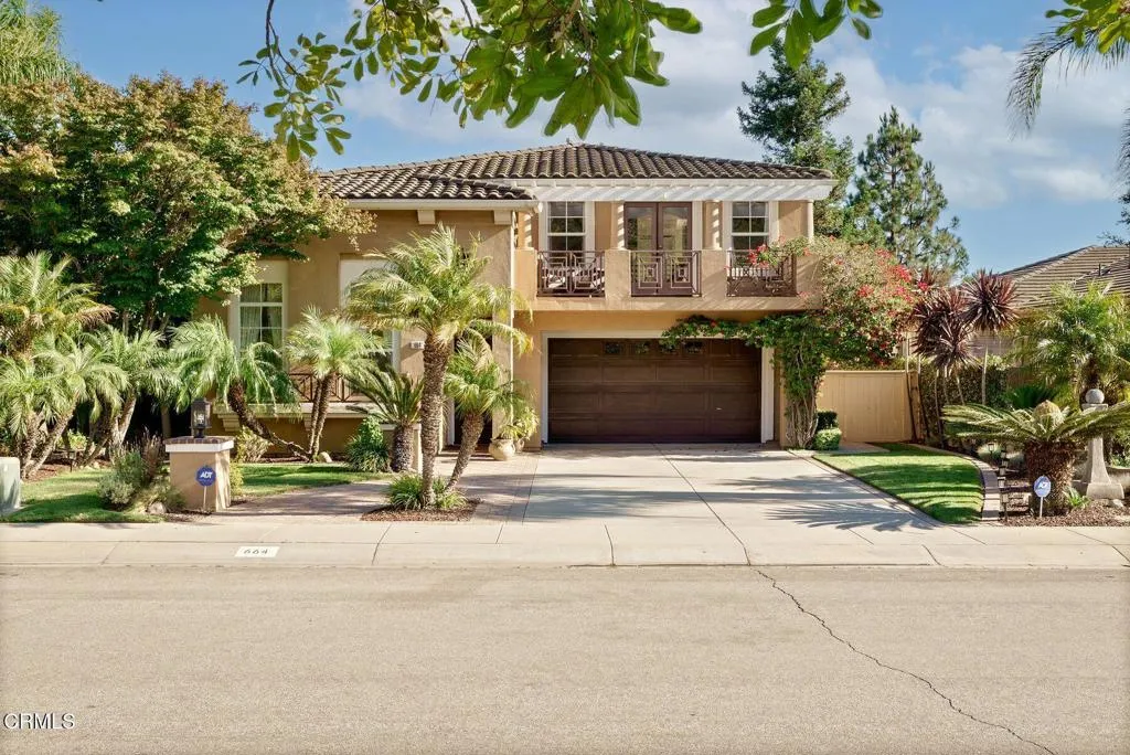 664 Corte Regalo, Camarillo, California 93010 home-pic-2