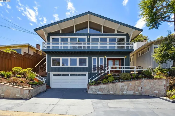 2140 Pullman Ave, Belmont, California 94002