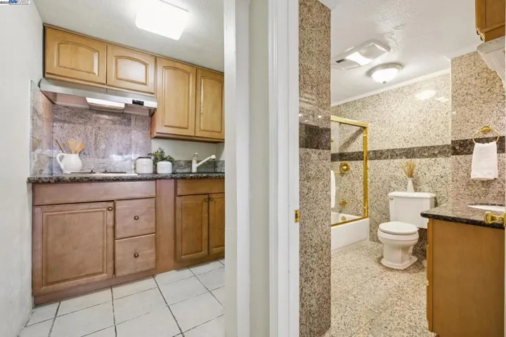 2140 Pullman Ave, Belmont, California 94002